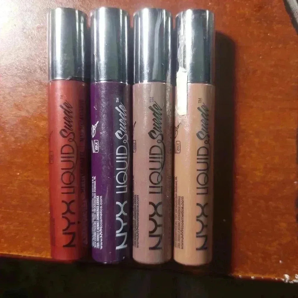 NWT  NYX lipstick​